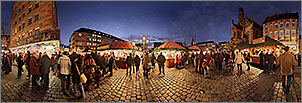 Christkindlesmarkt Nrnberg Panorama Bilder - Hauptmarkt am Abend - p037